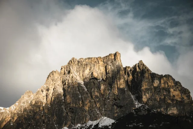 There's no better thing as #nature to understand #lighting. #diqccplighting #digitalmovie #matteomescalchin #retouch #style #colorscience #actionphotography #sport #actionsport #handcraftedphotography #italianlandscape